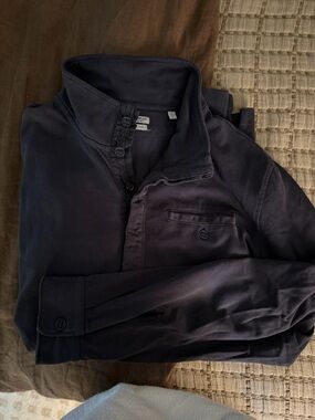 OOBE brand Navy cotton popover